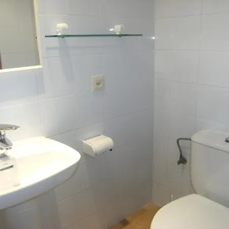 公寓 Beachfront In Spain With Marina Views 埃斯塔蒂特
